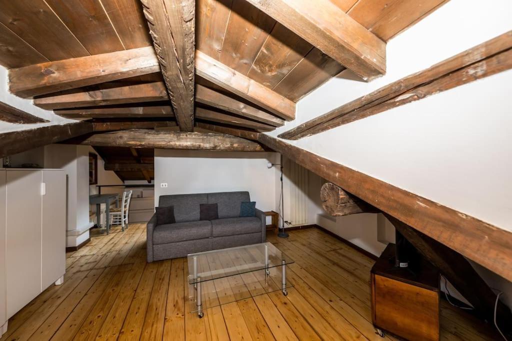 Wonderful Two Floors Apartment Мілан Екстер'єр фото