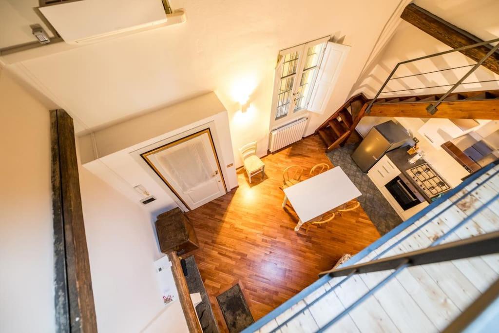 Wonderful Two Floors Apartment Мілан Екстер'єр фото