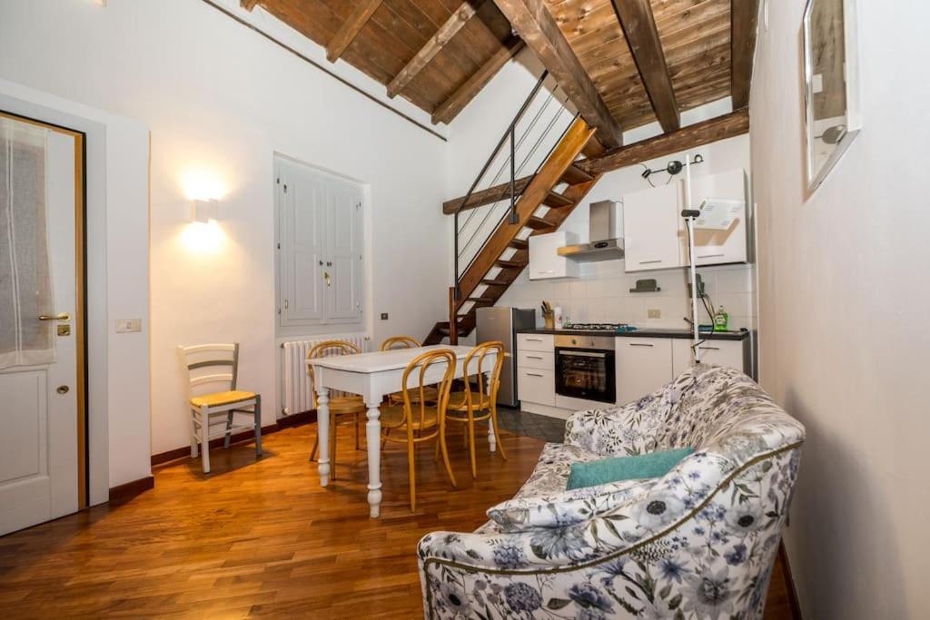 Wonderful Two Floors Apartment Мілан Екстер'єр фото